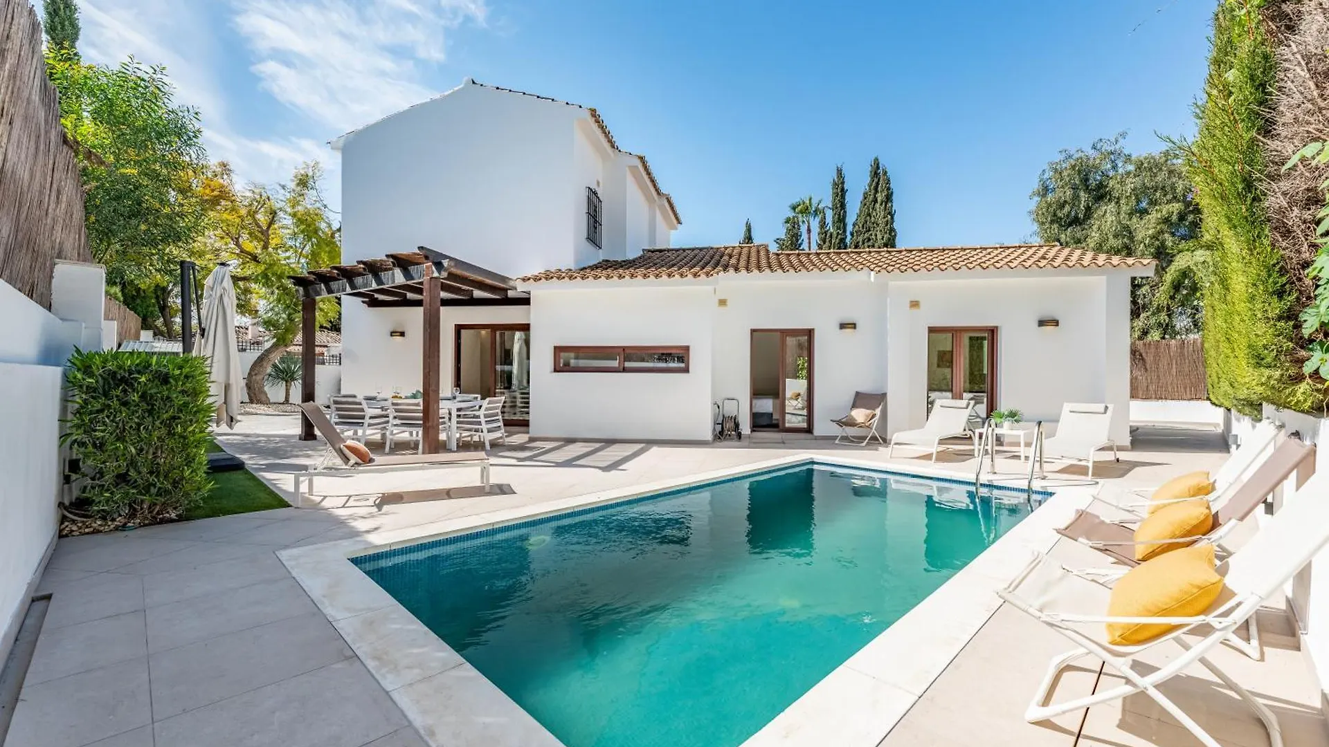 Villa With Pool In Golden Mile By Kura Homes Μαρμπέλλα