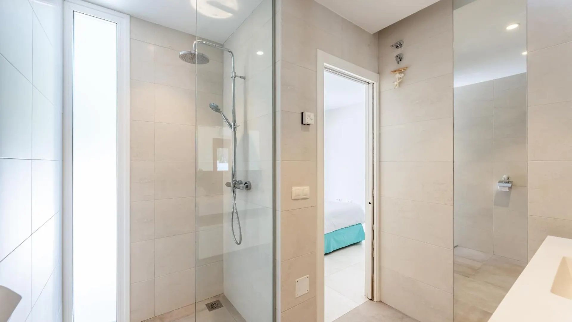 Villa With Pool In Golden Mile By Kura Homes Μαρμπέλλα